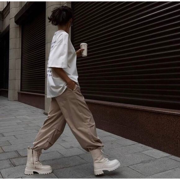 ZARA BLOGGER FAVORITE NYLON BLEND PARACHUTE PANTS - Picture 1 of 12